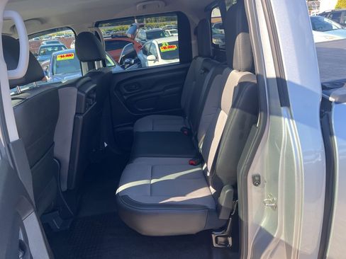 Used 2018 Nissan Titan S w/ S Utility Package image 29