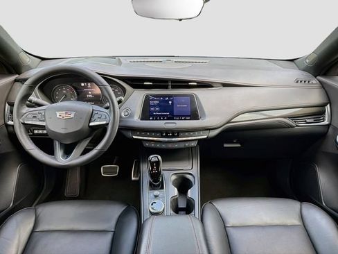 Used 2023 Cadillac XT4 Sport FWD image 16