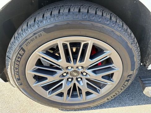 Used 2025 Ford Expedition Max Platinum w/ Stealth Performance Package image 11