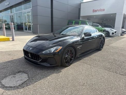 Used 2018 Maserati GranTurismo Sport RWD image 2