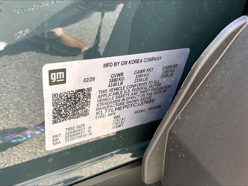 New 2026 Chevrolet Trax LT w/ Driver Confidence Package FWD image 8