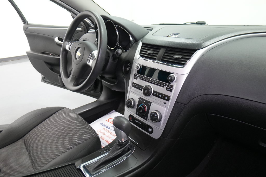 Used 2010 Chevrolet Malibu LT w/ Power Convenience Package FWD image 23