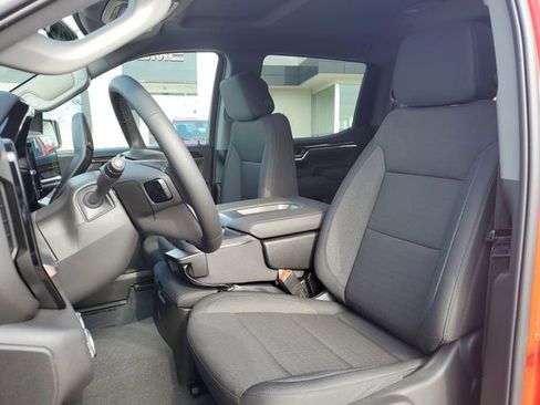 New 2026 GMC Sierra 1500 Elevation image 5