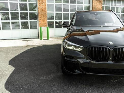 Used 2022 BMW X5 M50i AWD/4WD image 31