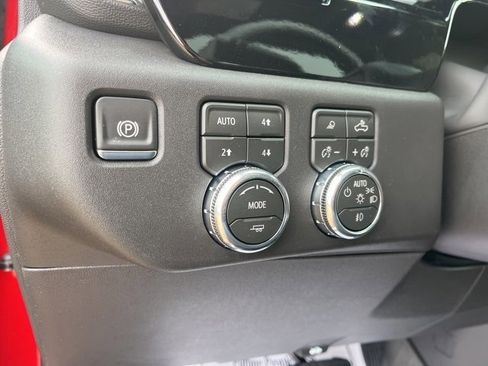 New 2026 GMC Sierra 1500 SLT w/ SLT Premium Plus Package image 26