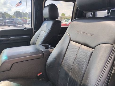 Used 2015 Ford F250 Platinum w/ FX4 Off-Road Package image 33