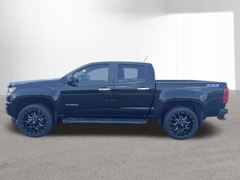 Used 2016 Chevrolet Colorado Z71 AWD/4WD image 2