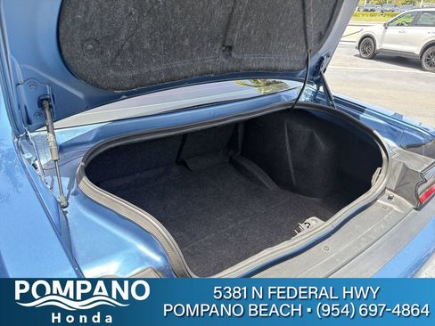 Used 2022 Dodge Challenger R/T RWD image 29