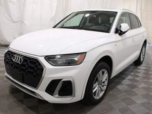 Used 2023 Audi Q5 2.0T Premium AWD/4WD image 35