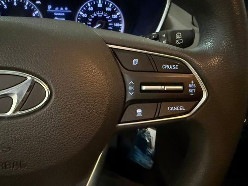 Used 2019 Hyundai Santa Fe SE image 31