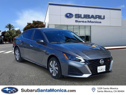 Used 2025 Nissan Altima 2.5 S FWD image 1
