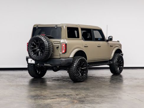 Used 2025 Ford Bronco Outer Banks AWD/4WD image 20