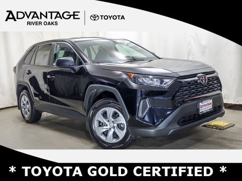 Certified 2022 Toyota RAV4 LE image 1