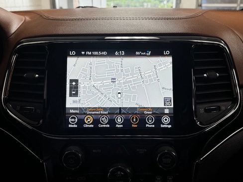 Certified 2021 Jeep Grand Cherokee Summit AWD/4WD image 18