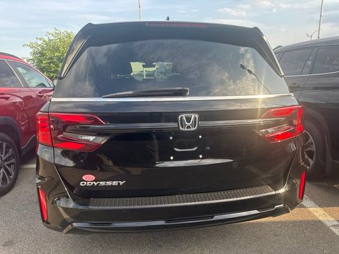 Used 2025 Honda Odyssey EX-L image 6