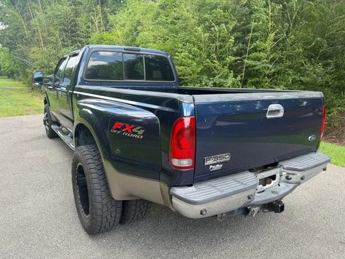 Used 2006 Ford F350 Lariat AWD/4WD image 9