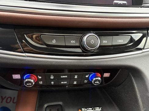 Used 2018 Buick Enclave Avenir image 49