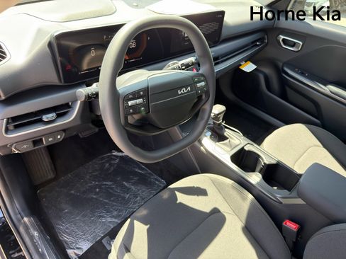 New 2026 Kia K4 FWD image 11
