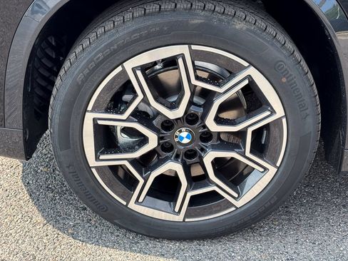 New 2026 BMW X1 xDrive28i w/ Convenience Package AWD/4WD image 8