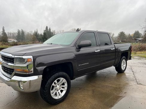 Used 2016 Chevrolet Silverado 1500 LT w/ All Star Edition image 22