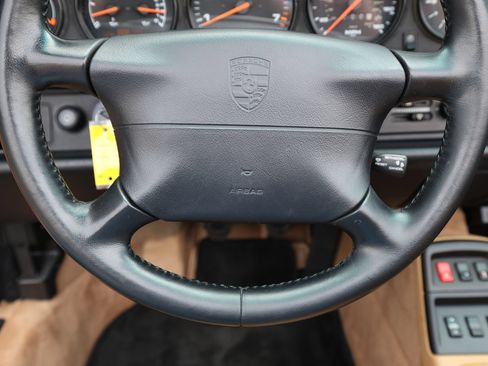 Used 1995 Porsche 911 Carrera RWD image 30