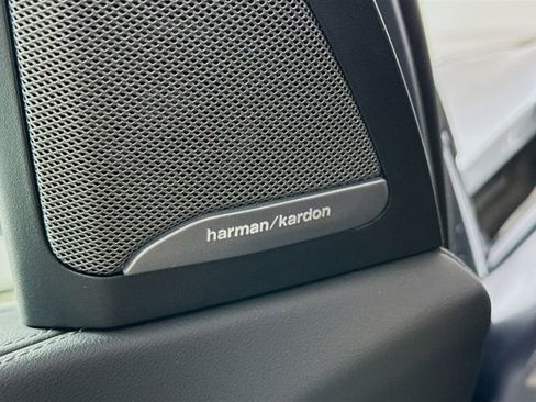 Used 2026 BMW X5 xDrive40i w/ Climate Comfort Package image 19