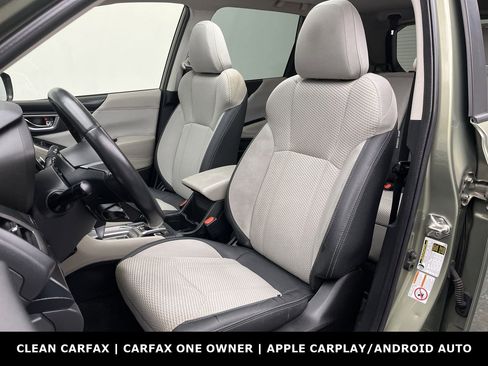 Used 2020 Subaru Forester Premium image 9