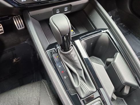 Used 2025 Honda Accord Sport image 12