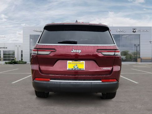 New 2026 Jeep Grand Cherokee L Limited RWD image 4