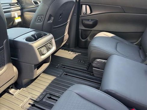 New 2026 Kia Carnival SX FWD image 14