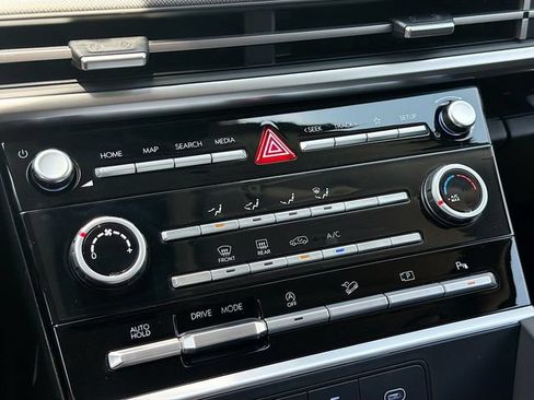 New 2026 Hyundai Santa Fe SE FWD image 15