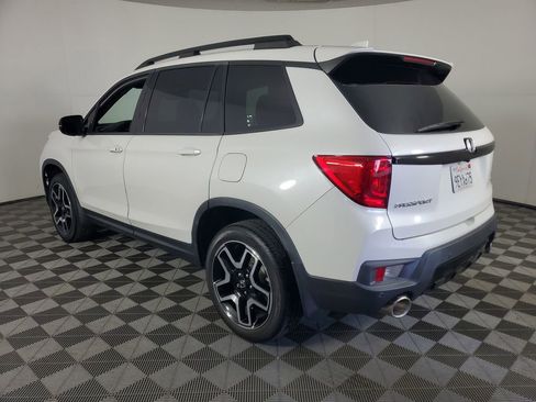 Used 2023 Honda Passport Elite image 6