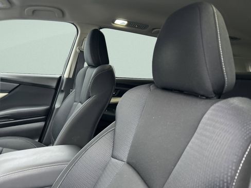 Used 2022 Subaru Ascent Premium image 24