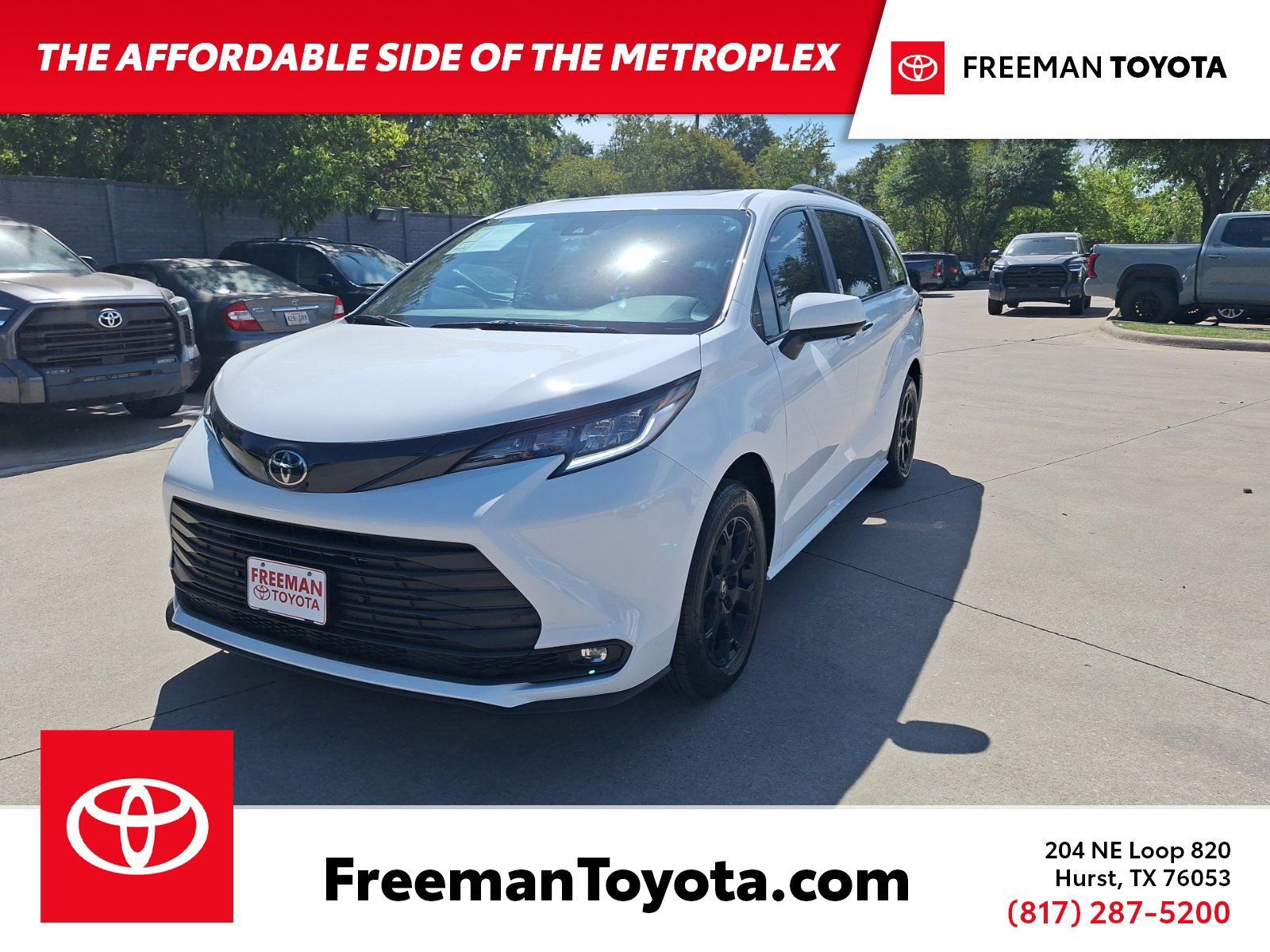 Used 2026 Toyota Sienna XLE Woodland Edition AWD/4WD image 1