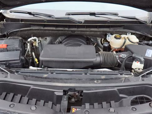 Used 2021 GMC Yukon AT4 w/ AT4 Premium Package image 16