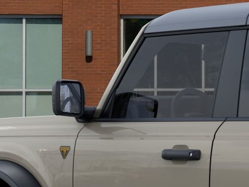 New 2026 Ford Bronco Badlands AWD/4WD image 22