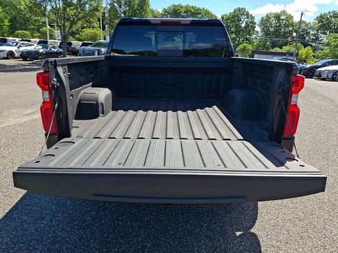Used 2023 Chevrolet Silverado 1500 LTZ AWD/4WD image 32
