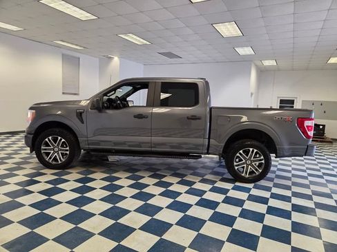 Used 2022 Ford F150 XL w/ STX Appearance Package AWD/4WD image 4