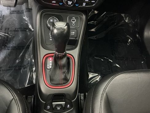 Used 2018 Jeep Compass Trailhawk AWD/4WD image 19