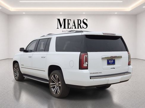 Used 2018 GMC Yukon XL Denali w/ Open Road Package AWD/4WD image 3