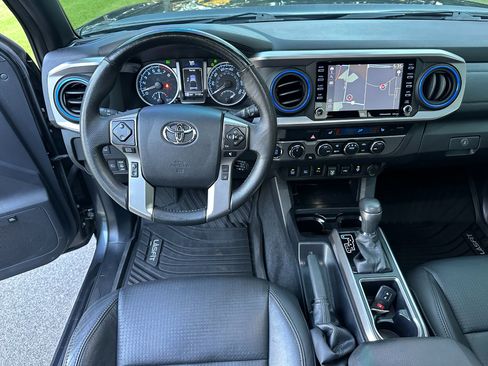 Used 2023 Toyota Tacoma Limited image 28