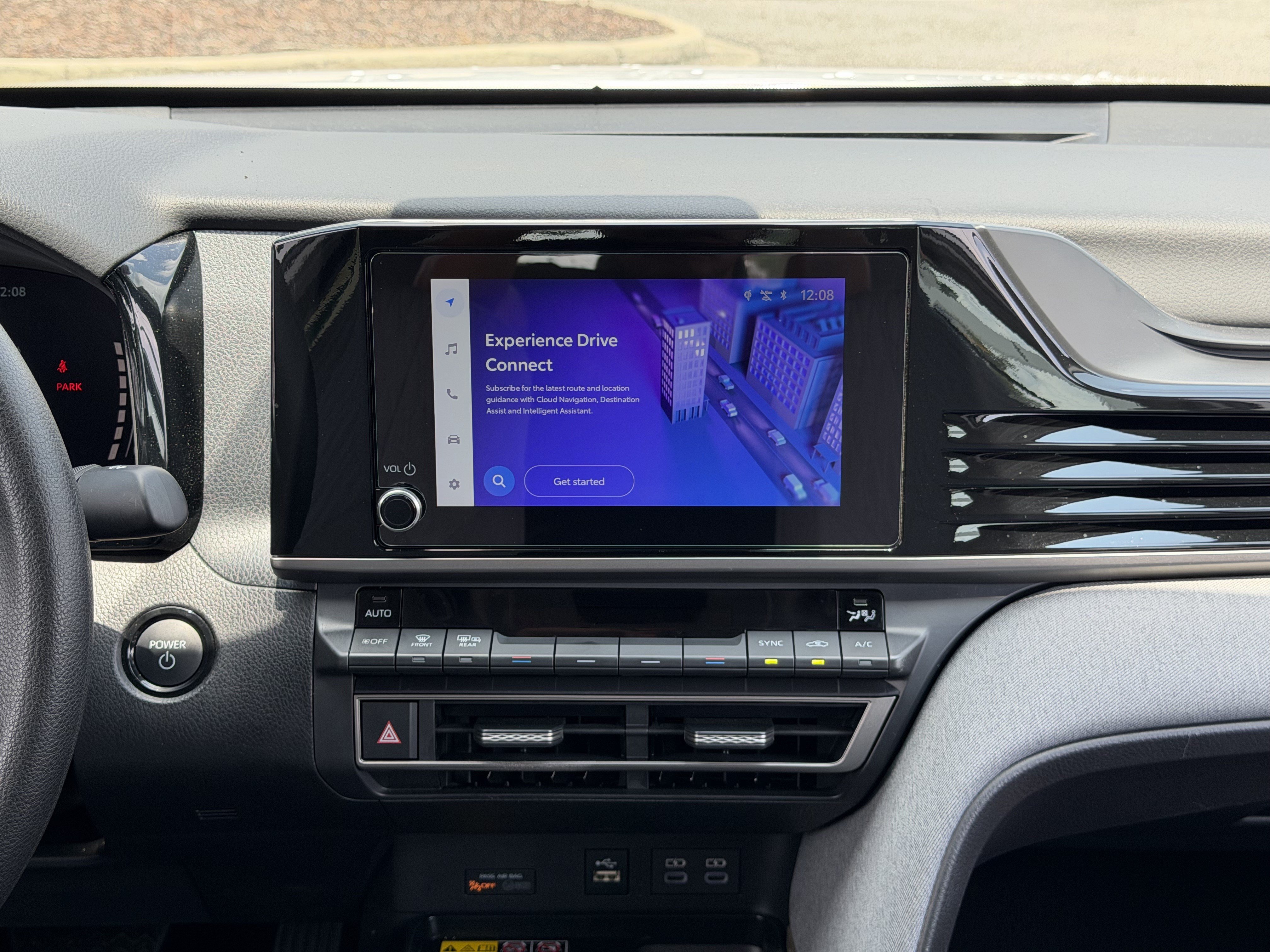 Used 2025 Toyota Camry LE FWD image 30
