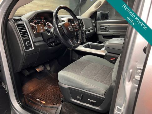 Used 2017 RAM 1500 Big Horn AWD/4WD image 3