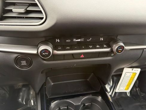 Used 2025 MAZDA CX-30 AWD 2.5 S w/ Select Sport Pkg image 18