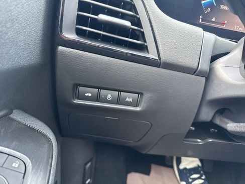 New 2026 Nissan Sentra SR w/ SR Premium Package image 14