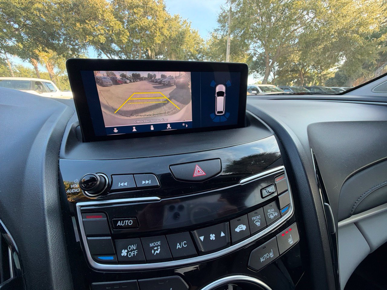 Used 2019 Acura RDX w/ Technology Package FWD image 11