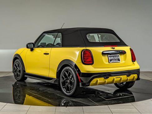 New 2026 MINI Cooper S FWD image 8