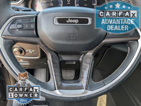 Used 2023 Jeep Grand Cherokee L Limited w/ Trailer Tow Group (B) RWD image 6