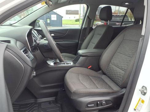 Used 2018 Chevrolet Equinox LT AWD/4WD image 8