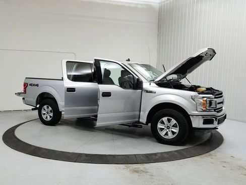 Used 2019 Ford F150 XLT image 9
